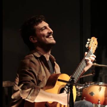 Ciclo de Guitarras / Sebastián Baró - INVITADO ESPECIAL: Matías Arriazu