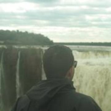 ¿Qué hago en este mundo tan visual? de Manuel Embalse