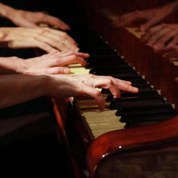 Ciclo de Pianistas / "PIANO PIANO..." músicas a 4 manos