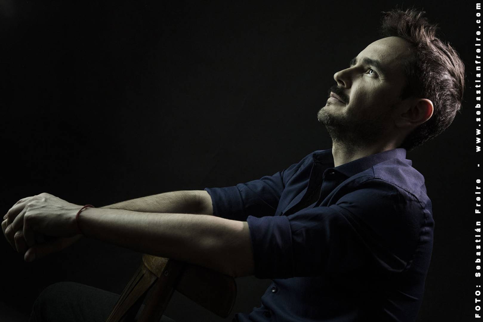 Carlos Sims en Alternativa. Comunidad en escena.